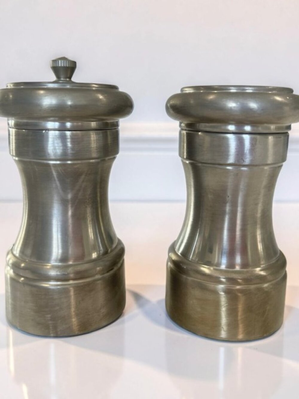Vintage Italian Pewter Salt Shaker And Pepper Mill Set Eales 1779 Made In Italy